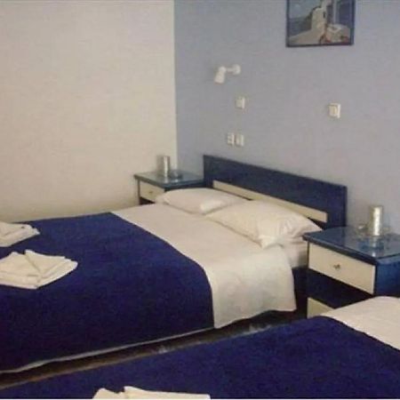 Christos Makrinos Rooms Adamantas Exterior photo